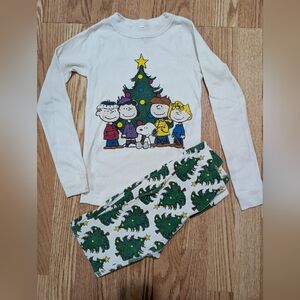 Hanna Andersson Peanuts Christmas Pajamas 130 / 8 100% Cotton